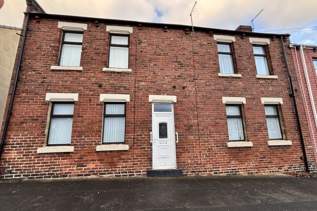 Four Bed End Terrace For Sale