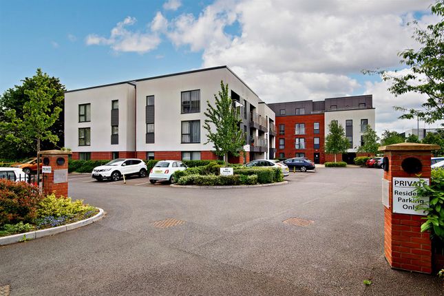 Thumbnail Flat for sale in Lock House, Keeper Close, Taunton, Somerset