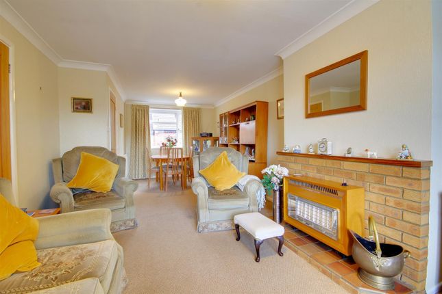 37, Hurstingstone, St. Ives photo 4