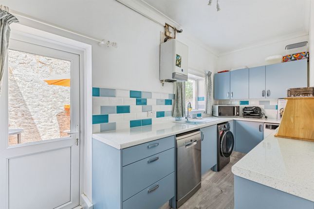 Little Firswood, Oak Hill Road, Torquay photo 4
