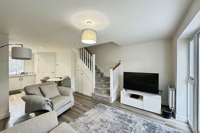 8, Appletree View, Morpeth photo 3