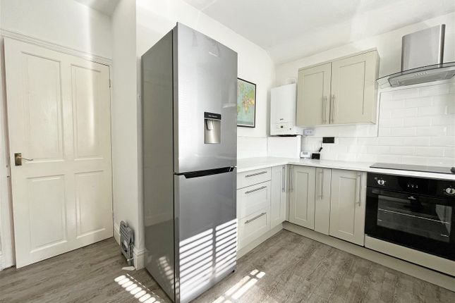 Maisonette to rent in Haywood Road, Mapperley, Nottingham