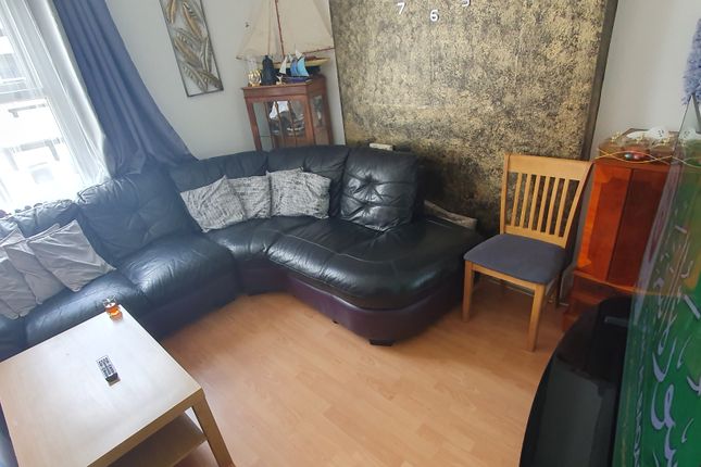 19 North Luton Place F4, F4, 19 North Luton Place, Adamsdown, Cardiff photo 2