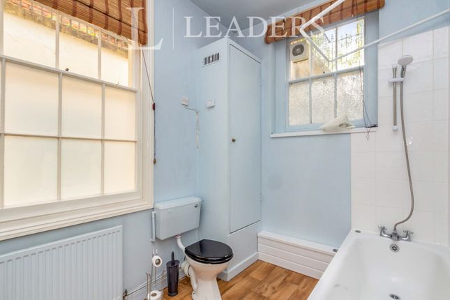 Basement Flat, 5, Berkeley Place, Cheltenham photo 4