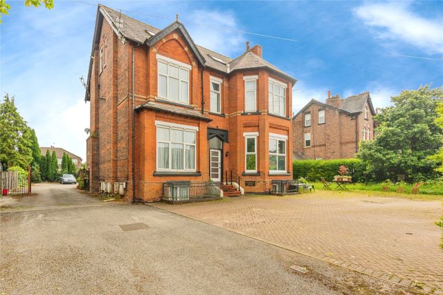 Thumbnail Flat for sale in Queens Road, Sale, Greater Manchester