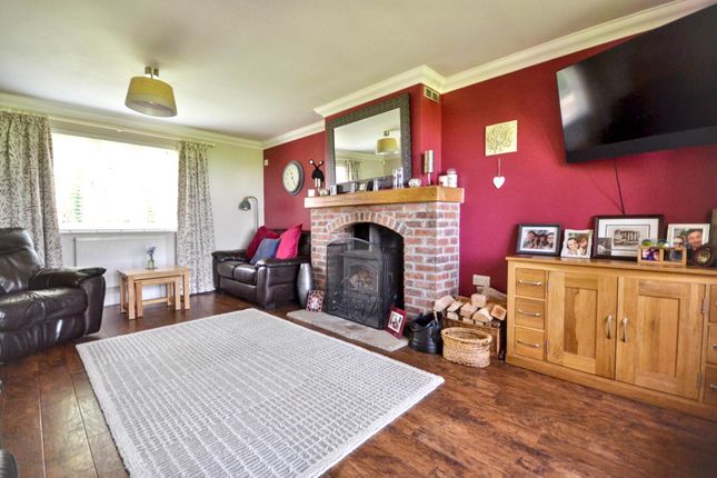 3, Quarry Close, Gloucester photo 5