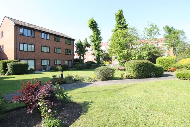 Cromwells Estate Agents Ltd Sm3 Property For Sale From Cromwells Estate Agents Ltd Estate Agents Sm3 Zoopla