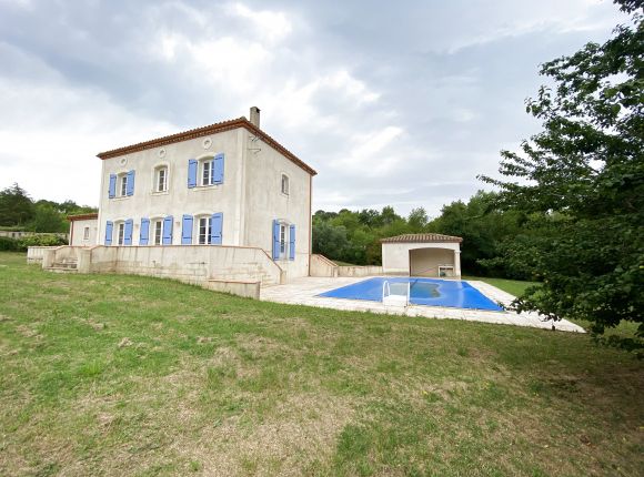 Detached house for sale in Carcassonne, Languedoc-Roussillon, 11000, France