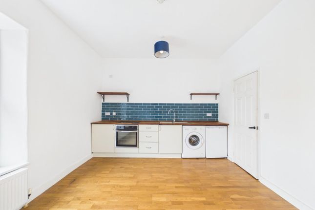 Flat 2, 8, Avonvale Road, Bristol photo 4