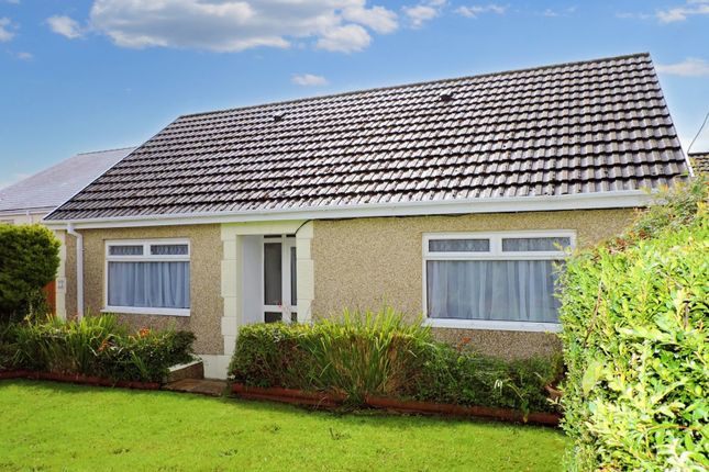 3-bed bungalow on 15, Heol Lotwen, Ammanford, £255,000