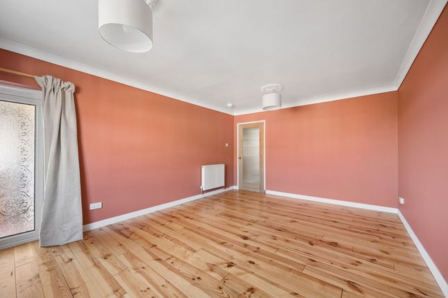3/2 334 Tantallon Road, Glasgow photo 4