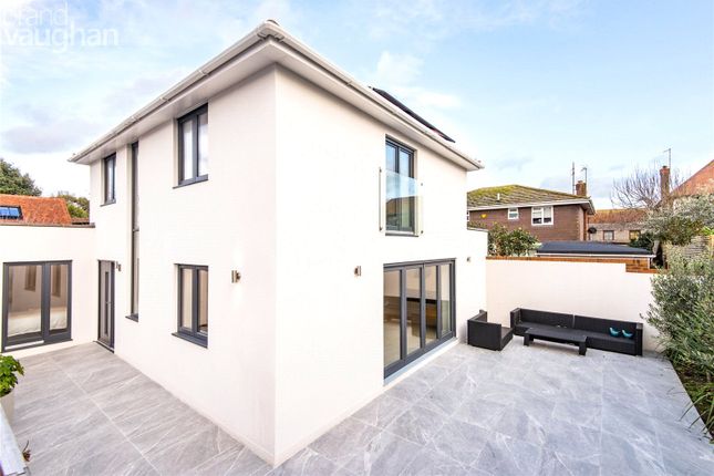 Thumbnail Detached house to rent in Westbourne Place, Hove, East Sussex