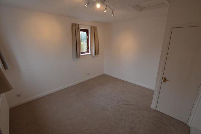 Property to rent in Dickens Spinney, Olney