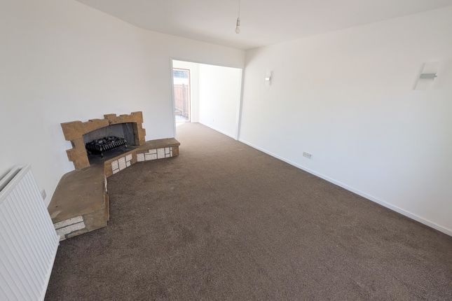 Sandy Crescent, Hinckley photo 3