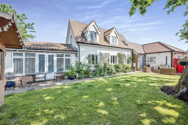 Thumbnail Detached house for sale in Mill Road, Foxley, Dereham