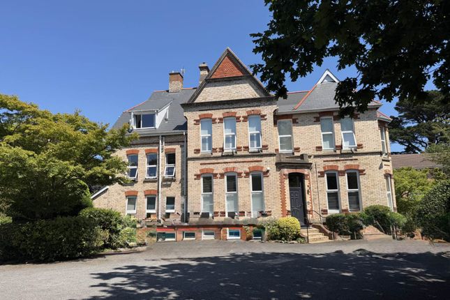 2-bed flat on Flat 2, St Trinians, Portland Avenue, Exmouth, £205,000