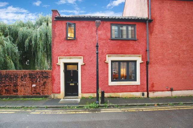 Thumbnail Cottage to rent in Old Park, Bristol
