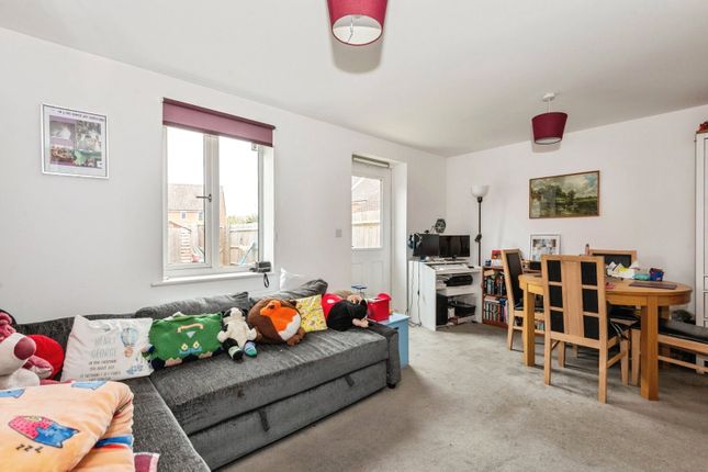 94, Webber Street, Surrey photo 5