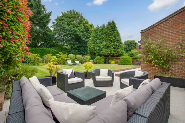 80 Gregories Road, Hp9 1Hl (Low Res)-26