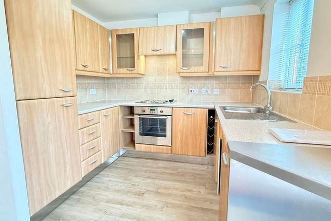 6 Windmill Close, Lakenheath, Brandon photo 4