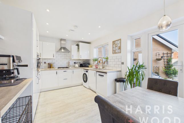 5 Ellis Road, Thorpe-Le-Soken, Essex photo 4