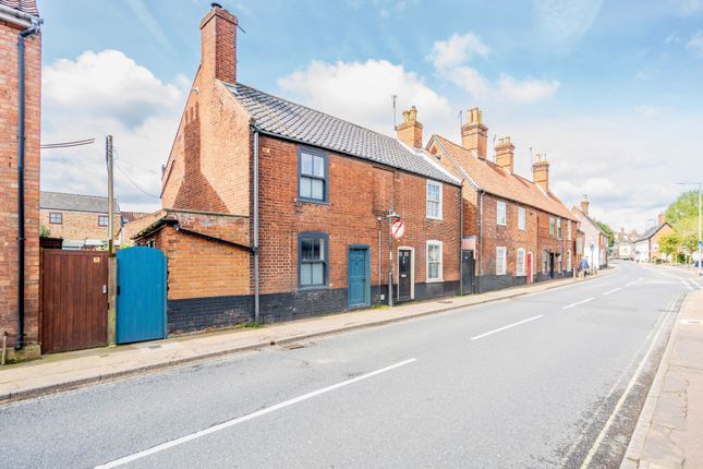 Cottage for sale in Lower Olland Street, Bungay