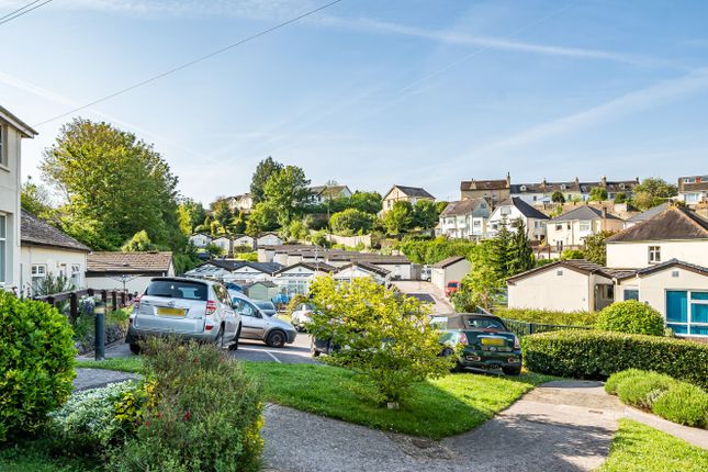 4, Jurys Corner Close, Newton Abbot photo 2