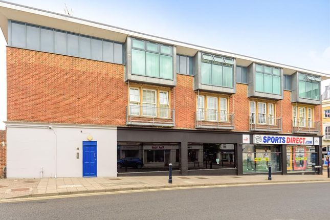 Flat for sale in Maidenhead, Berkshire