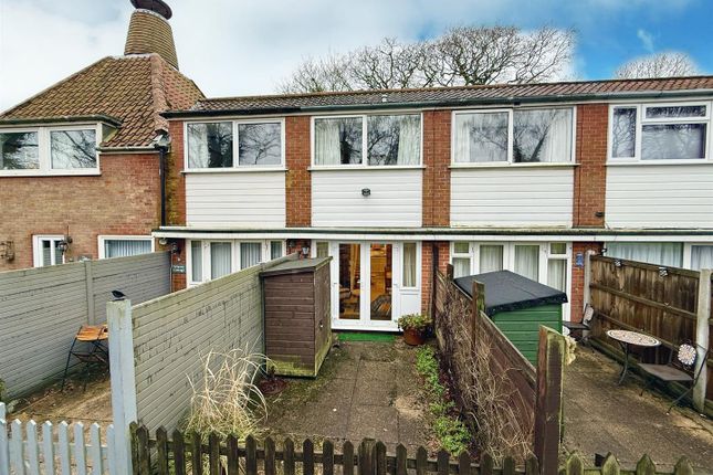 7 Womack Residences, Horsefen Road, Great Yarmouth photo 2