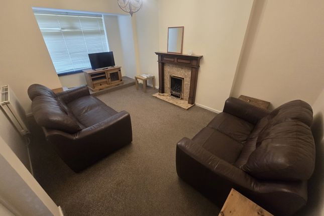 Mastrick Road, Aberdeen, AB16, Aberdeen photo 2