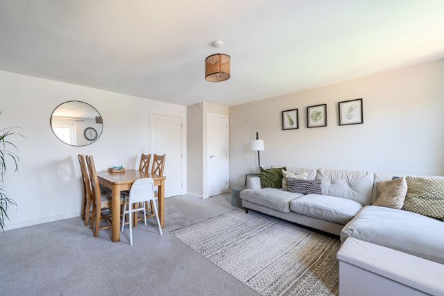 19 Coaker Road, Exeter photo 3