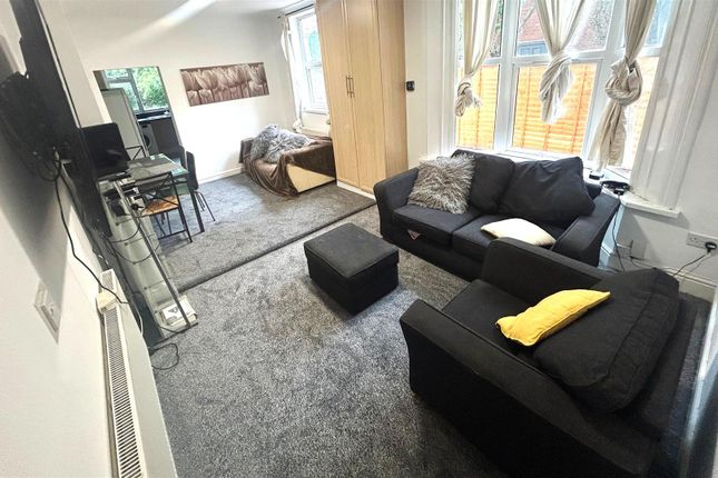 Room 5, 238, Rotton Park Road, Birmingham photo 5