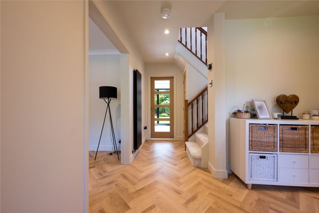 13 Thornton Close, Ormskirk photo 4