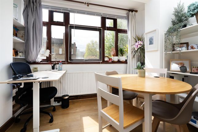 3, Ascot Lodge, Greville Place, London photo 4