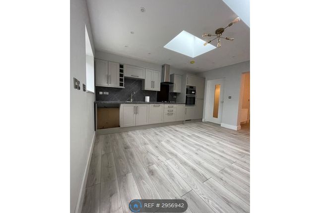 Seymour Avenue, Seymour Avenue, Luton photo 3