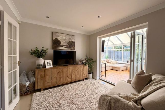 41, Coopers Drive, Bristol photo 3