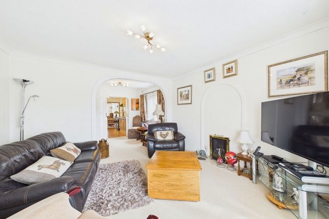 12 Crooklands, Workington photo 3