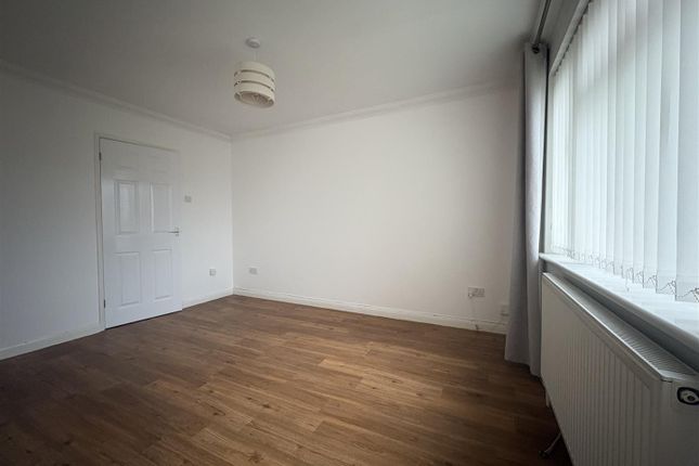 Seafield Road South, Great Yarmouth photo 4