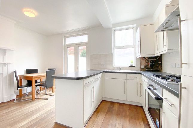 Home 3 at  Gowan Road, London photo 4
