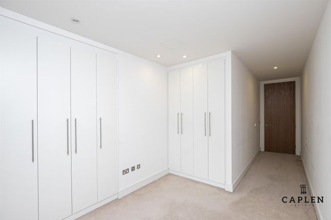 Flat to rent in Eton Heights, Whitehall Road, Woodford Green