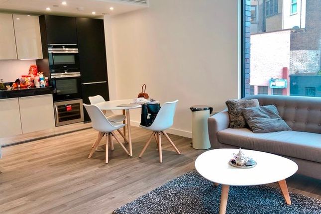 Flat to rent in Meranti House, Alie Street, London