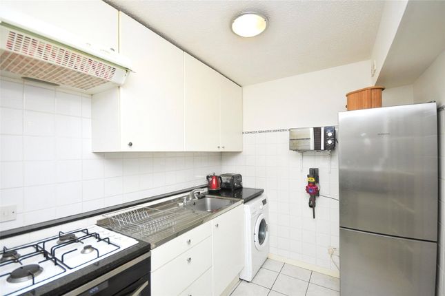 Flat for sale in Ashleigh Court, 81 Lawrie Park Road, London