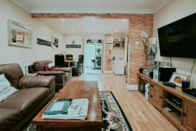 Terraced house for sale in St. Pauls Close, London