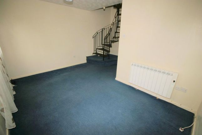 54, Dexter Close, Barton Hills, Luton photo 2