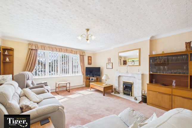 1, Kintyre Close, Blackpool photo 3