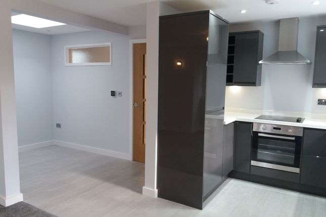 Apartment 9, Forest Grove House, 101a, London Road - GOLD, Waterlooville photo 4