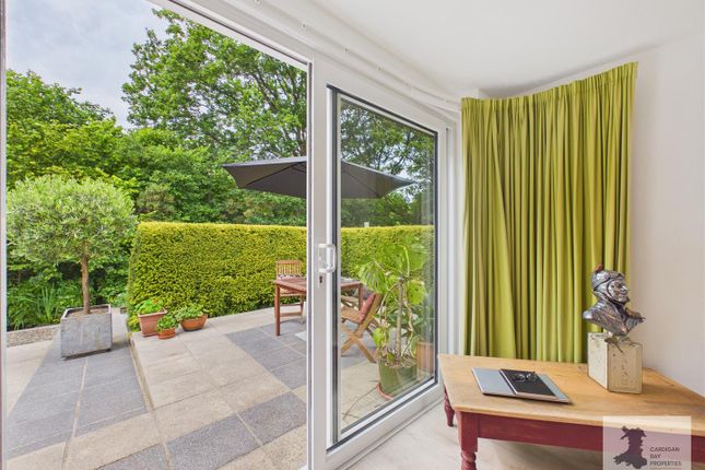 52, The Moorings, Cardigan photo 2