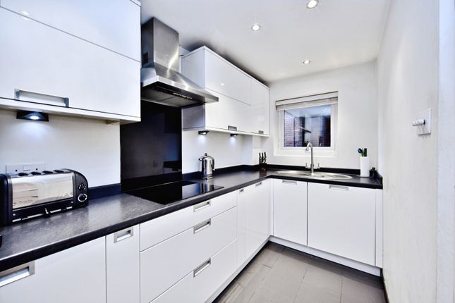 28, Springvale, Kent photo 2