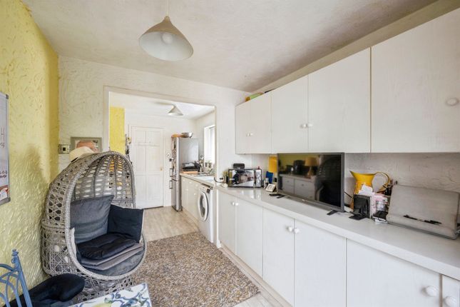 5, Heron Close, Scunthorpe photo 2