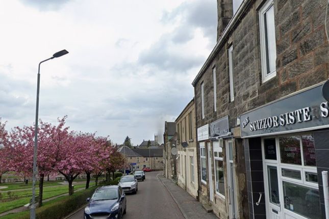 Flat C, Market Place, Carluke photo 4